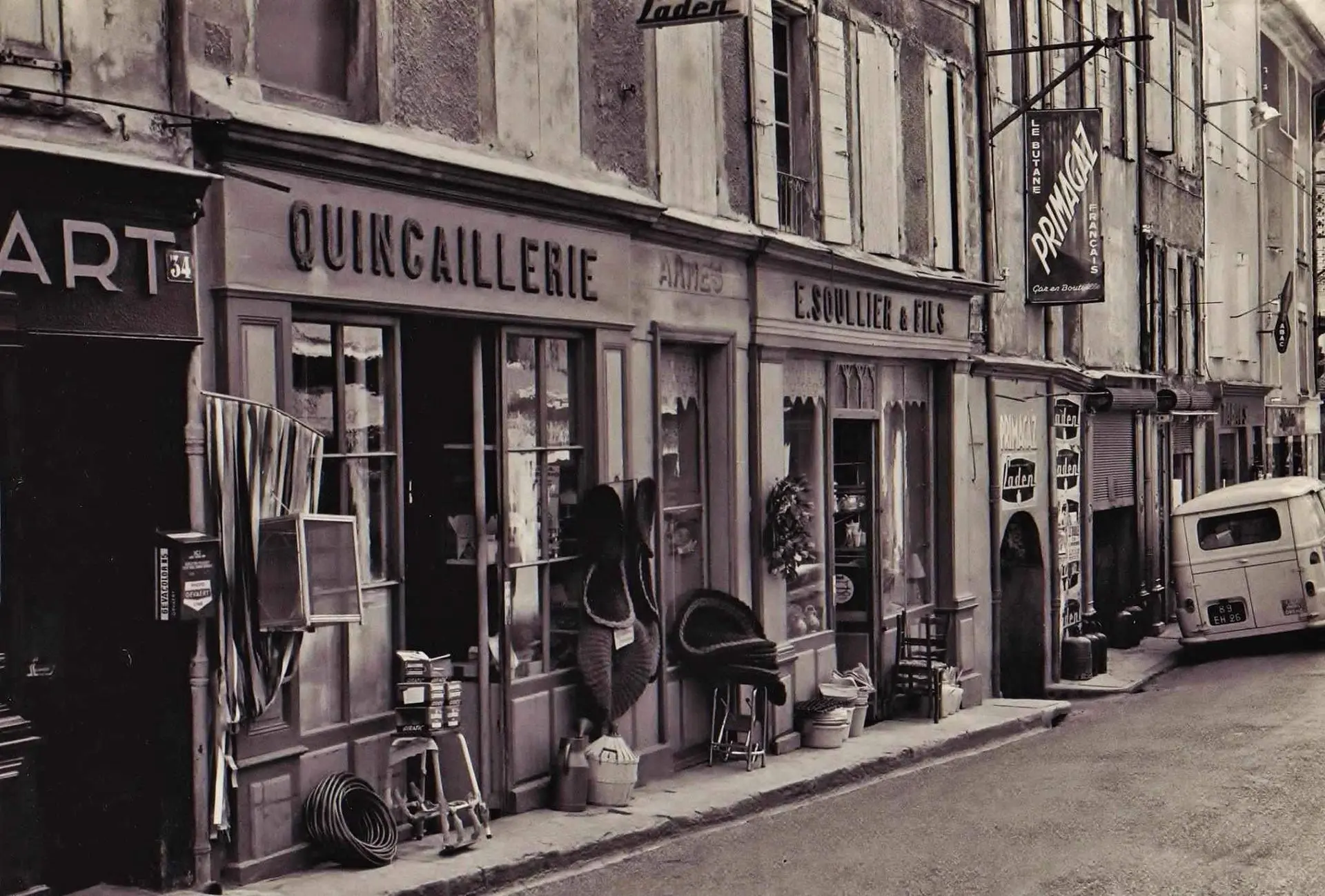 photo ancienne scourtinerie rue des déportés nyons