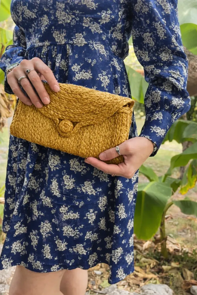 Banana Fiber Clutch – Natural Elegance & Craftsmanship