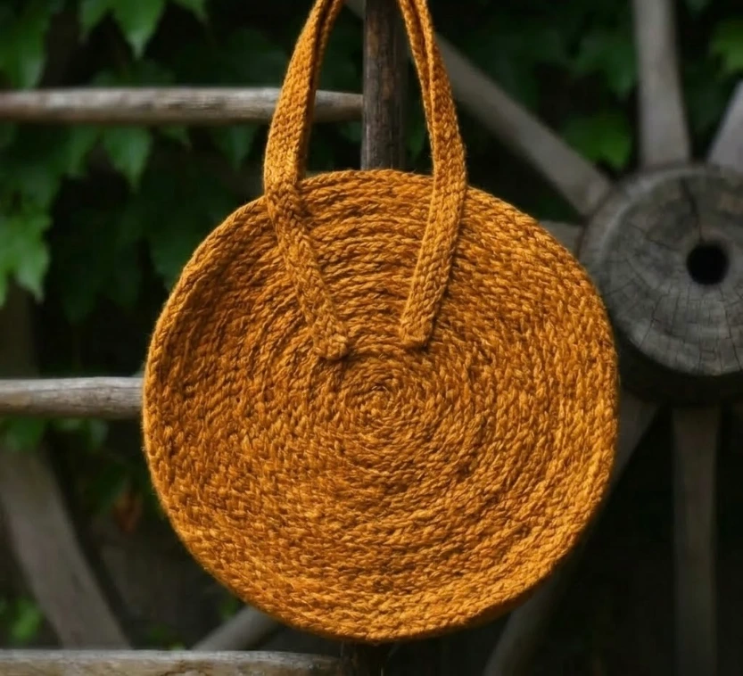 banana fiber round bag MEDIUM